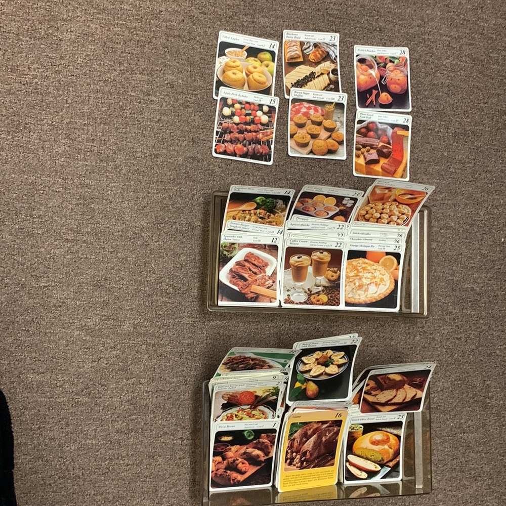 230 Cards,Italian Cooking Recipe+Picture With Container Card Holder.